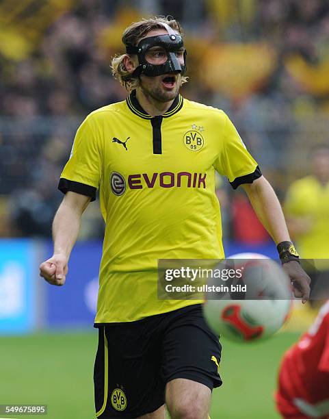 Fussball, Saison 2012-2013, 1. Bundesliga, 28. Spieltag, Borussia Dortmund - FC Augsburg 4-2, Marcel Schmelzer