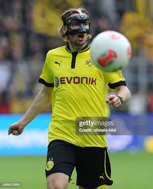 Fussball, Saison 2012-2013, 1. Bundesliga, 28. Spieltag, Borussia Dortmund - FC Augsburg 4-2, Marcel Schmelzer