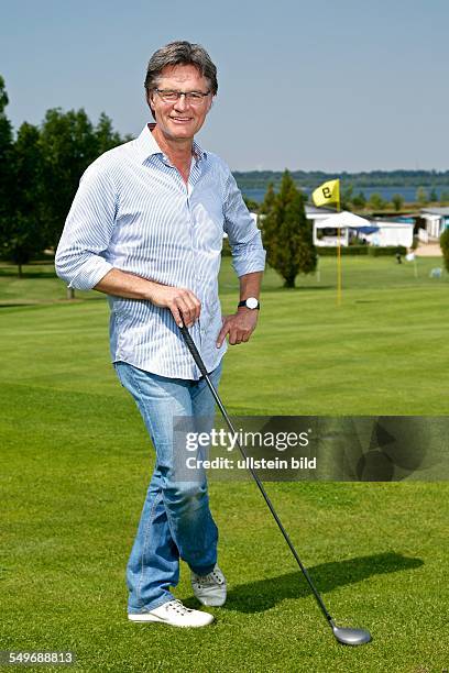 Peter Escher, Journalist, Moderator, Deutschland - auf dem Golfplatz Markkleeberg