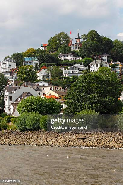 Der Süllberg mit Restaurant und Aussichtsturm auf der Spitze, Stadtteil Hamburg-Blankenese an der Elbe, Treppenviertel, Bezirk Altona, Elbvororte,...