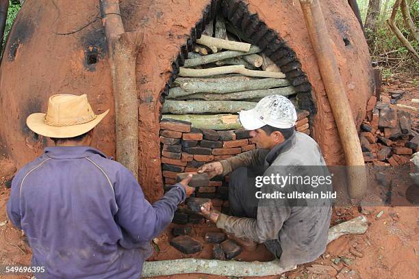 Carbon production in a pit