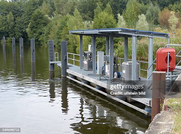 Tankstelle für Boote an der Dahme in Niederlehme