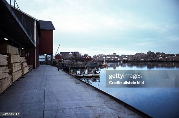 Norwegen, ca Bergen, Holzhandel, Stadtansicht