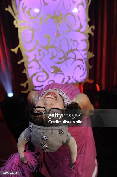 20 Krissie Illing Stock Photos, HighRes Pictures, and Images Getty