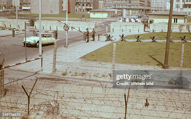 Berlin Wall, border crossing point Checkpoint Charlie in Friedrichstrasse