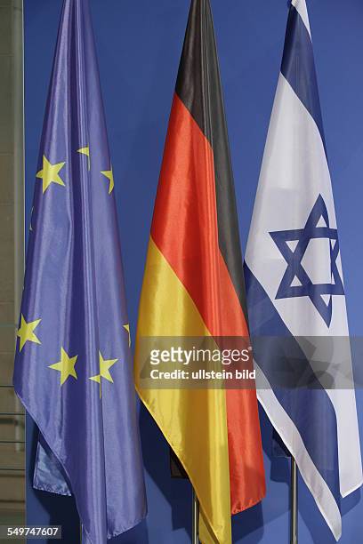 Deutsch-Israelische Regierungskonsultationen, Flaggen der Europäischen Union, von Deutschland und Israel