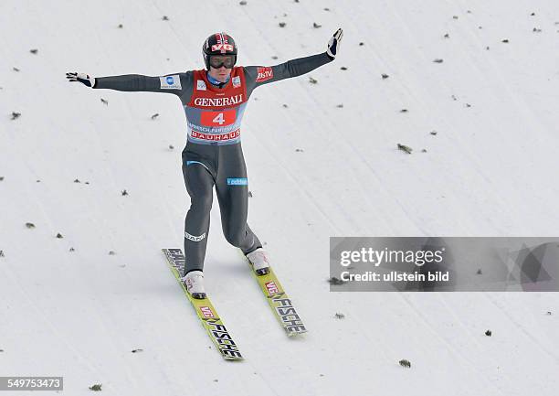 Anders Bardal waehrend dem FIS Skispringen Weltcup bei der 61. Vierschanzentournee, am 1. Januar 2013 in Garmisch Partenkrichen.