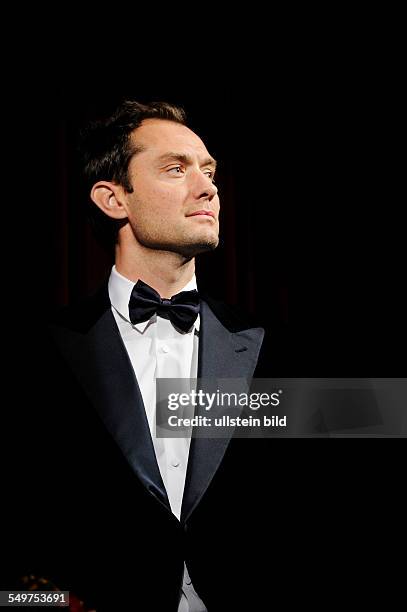 Berlin International Film Festival Berlinale: Jude Law at the premiere of the film "Side Effects"