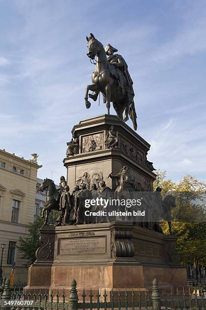 Germany - Berlin - Mitte: the monument of King Friedrich II of Prussia in the street "Unter den Linden"