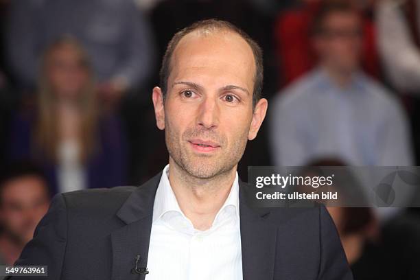 Jürgen Michael Schick in der ZDF-Talkshow "maybrit illner" in Berlin