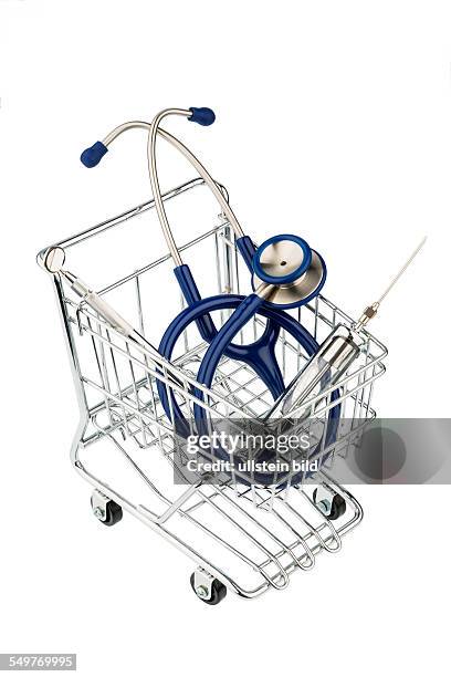 Stethoskop und Einkaufswagen, Symbolfoto für Arztberuf und Praxisübernahme