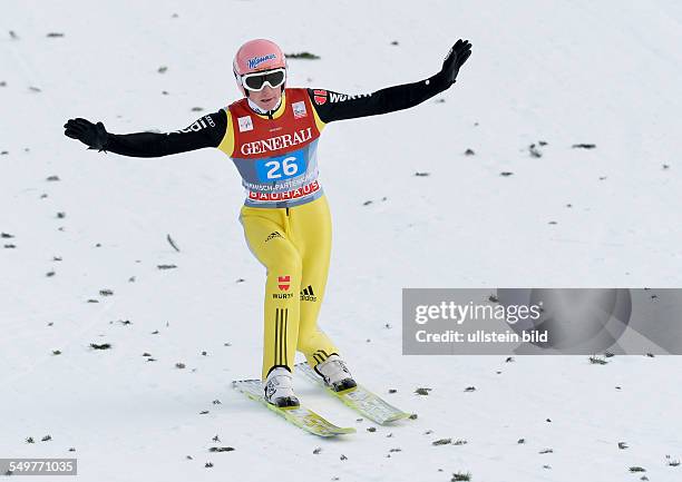 Severin Freund waehrend dem FIS Skispringen Weltcup bei der 61. Vierschanzentournee, am 1. Januar 2013 in Garmisch Partenkrichen.