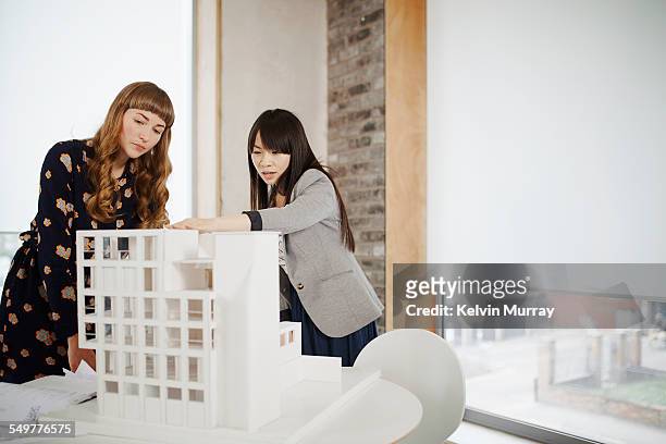 shoreditch office - architectural model stockfoto's en -beelden