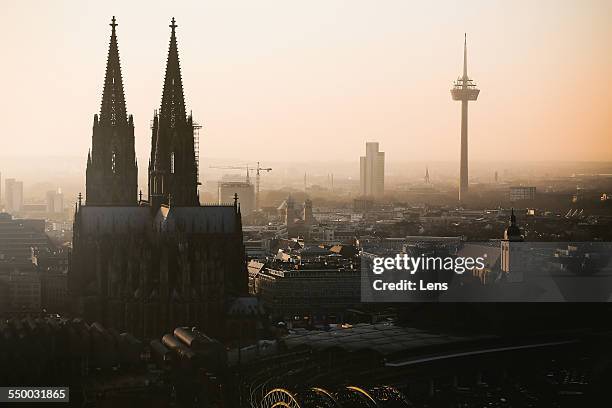 cologne skyline - cologne skyline stock pictures, royalty-free photos & images