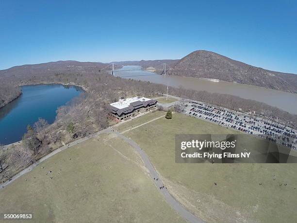 bear mountain, ny - bear mountain bridge stock pictures, royalty-free photos & images