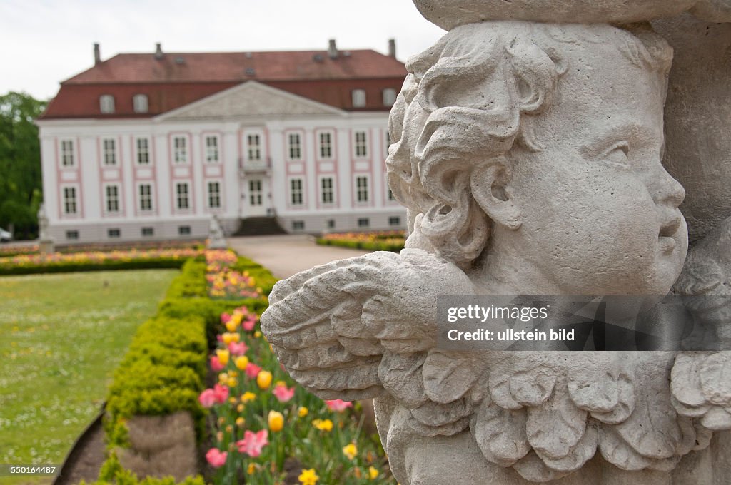 Schloss Friedrichsfelde