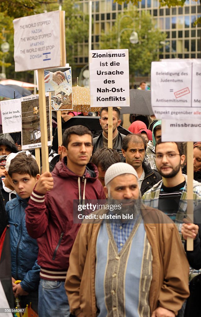 Protest von Muslimen gegen das amerikanische Schmäh-Video in Berlin