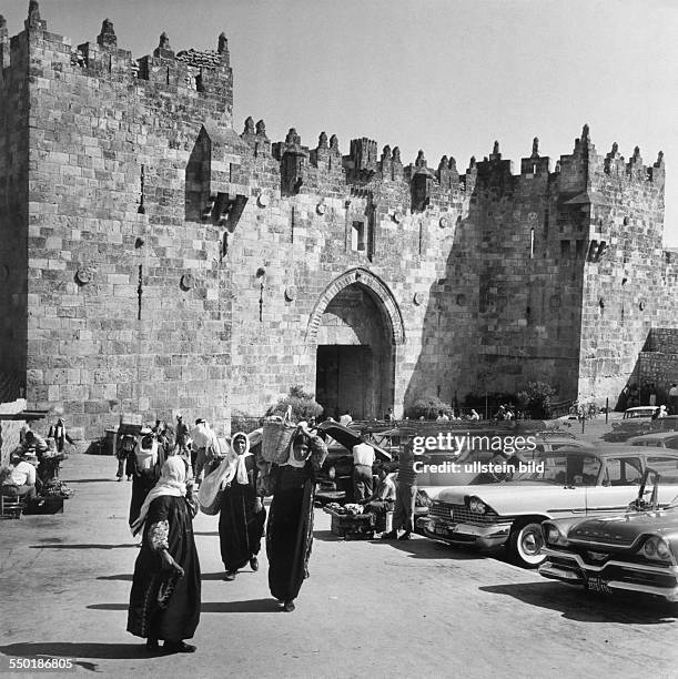Israel, Jerusalem, Strassenszene am Damaskus-Tor - 1965
