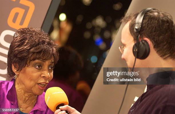 Schauspielerin Ruby Dee zu Gast bei Knut Elstermann im Radio Eins Nighttalk am Rande der 56. Internationalen Filmfestspiele in Berlin