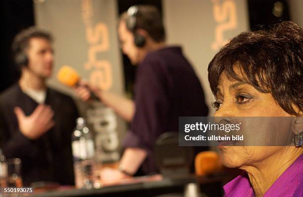 Schauspielerin Ruby Dee zu Gast im Radio Eins Nighttalk am Rande der 56. Internationalen Filmfestspiele in Berlin