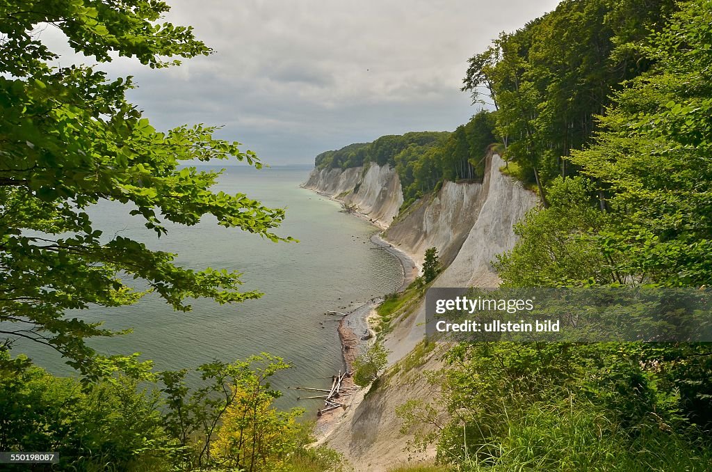 Ruegen, Nationalpark Jasmund, Kreidekueste, Kuestenlandschaft zwischen Stubbenkammer und Sassnitz