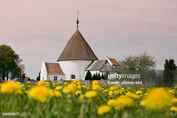 Round church, historic fortified church Ny Kirke, Ny Church