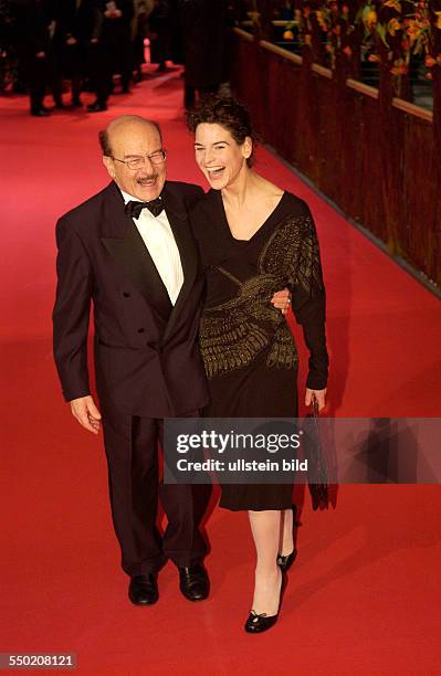 Regisseur Volker Schlöndorff und Schauspielerin Bibiana Beglau anlässlich der Präsentation des Eröffnungsfilms -Snow Cake- auf den 56....