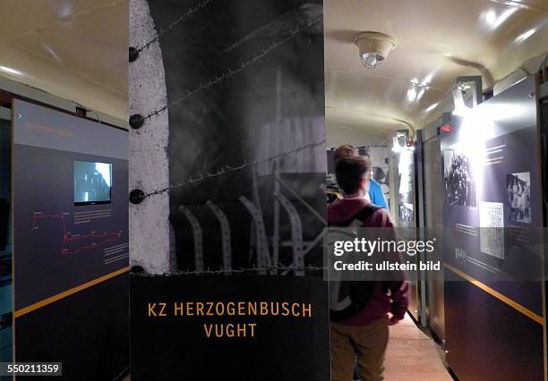 Fahrplan des Gedenkens - Ausstellung im Zug der Erinnerung - von deportierten Kindern und Jugendlichen aus dem niederlaendischen Westerbork in die...