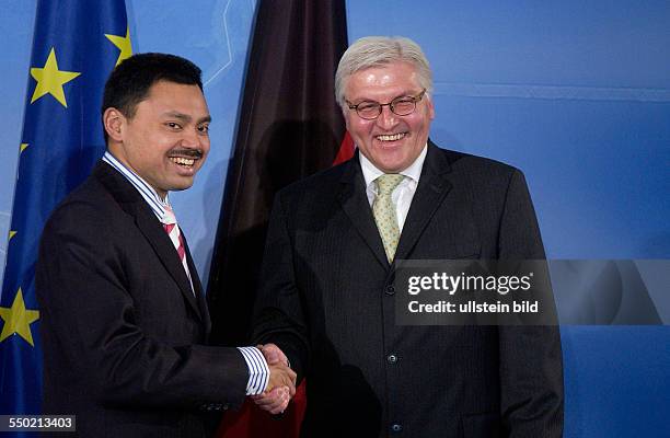 Bundesaußenminister Frank-Walter Steinmeier und Haji Al-Muhtadee Billah anläßlich seines Besuches in Berlin