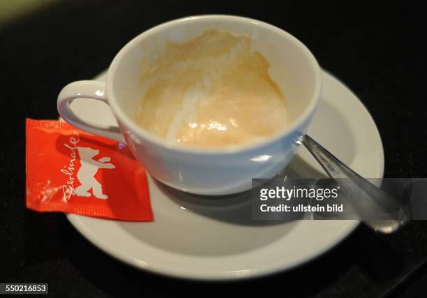 Leere Tasse Kaffee anlässlich der 59. Internationalen Filmfestspiele in Berlin