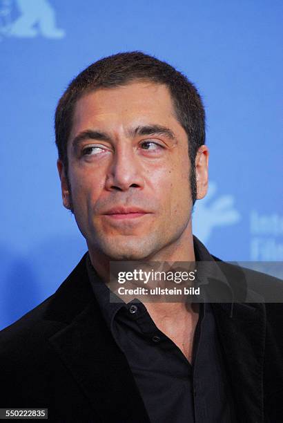 Schauspieler Javier Bardem während der Präsentation des Films -Invisibles- auf den 57. Internationalen Filmfestspielen in Berlin