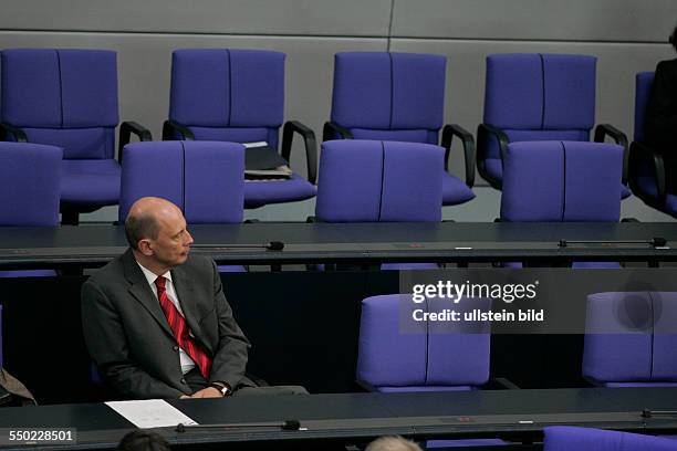 Wolfgang Tiefensee anlässlich einer Bundestagssitzung in Berlin