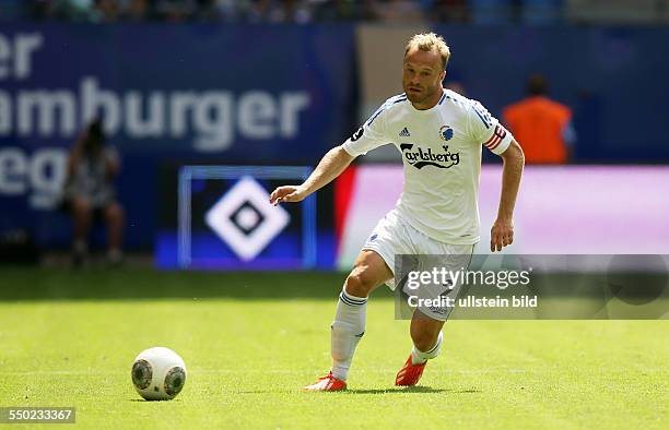 Lars Jacobsen, Einzelbild, Freisteller, Aktion , FC Kopenhagen, Sport, Fußball Fussball, Imtech-Arena Hamburg, Herren, Nordcup, Testspiel, Daenemark...