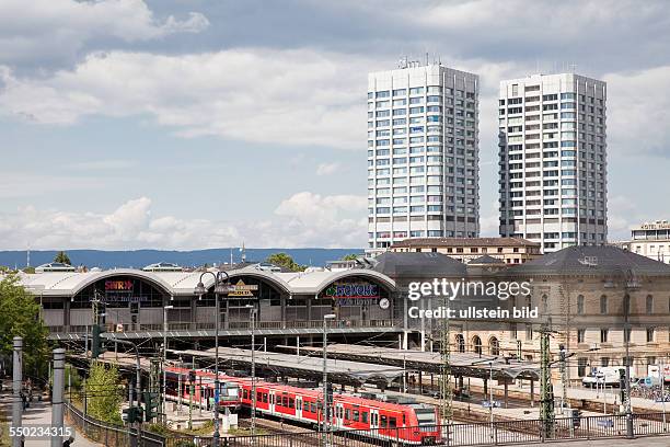 Mainz Hauptbahnhof, im August 2013 fahren hier in den Abend- und Nachtstunden kaum noch Zuege, weil im Stellwerk Mitarbeiter nicht ersetzt werden...