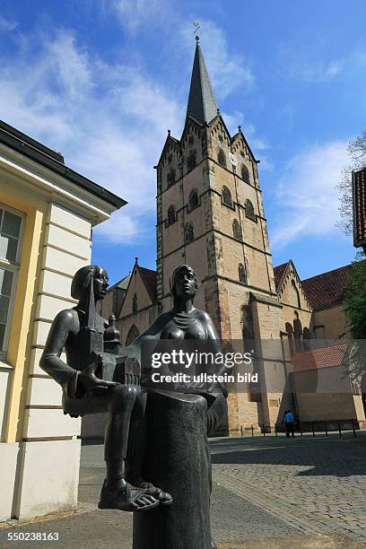 Herford, North Rhine-Westphalia, NRW, Herford Minster, evangelic parish church, Late Romanesque, imperial abbey monument by Wolfgang Knorr, sculpture...