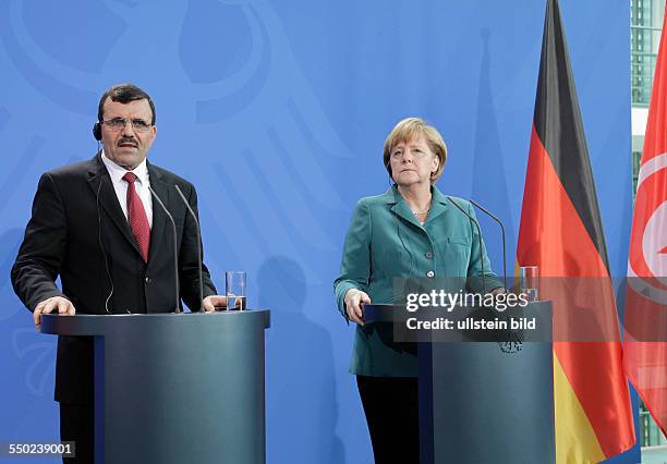 Bundeskanzlerin Angela Merkel empfängt Ali Larayedh, Ministerpräsident Tunesien, im Bundeskanzleramt in Berlin,