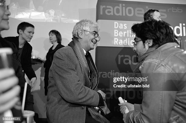 Regisseur Kamboziya Partovi mit dem Silbernen Bären für den Film Closed Curtain anlässlich des RadioEins Berlinale Nighttalk am Rande der 63....