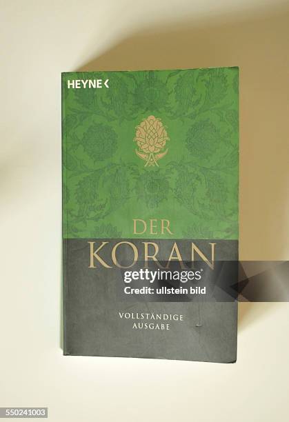 Der Heilige Koran in deutscher Sprache