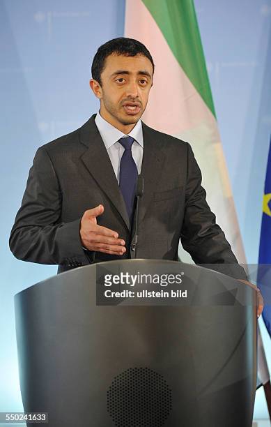 Außemnister der Vereinigten Arabischen Emirate Abdullah bin Zayed Al-Nahyan während einer Pressekonferenz anlässlich der Vertragsunterzeichnung des...