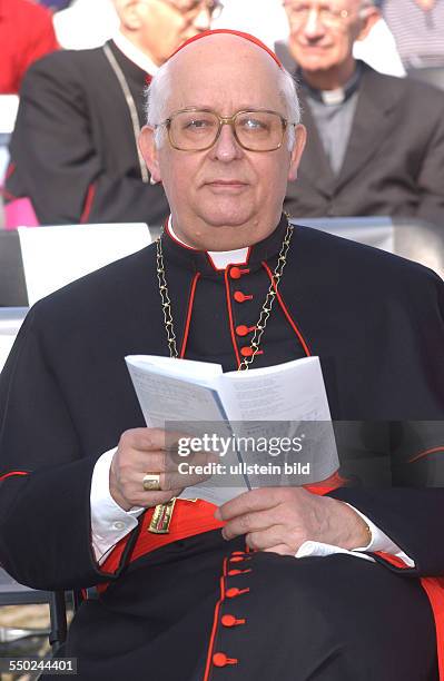Georg Kardinal Sterzinsky während des Abschlußgottestdienstes des Ökumenischen Kirchtags in Berlin