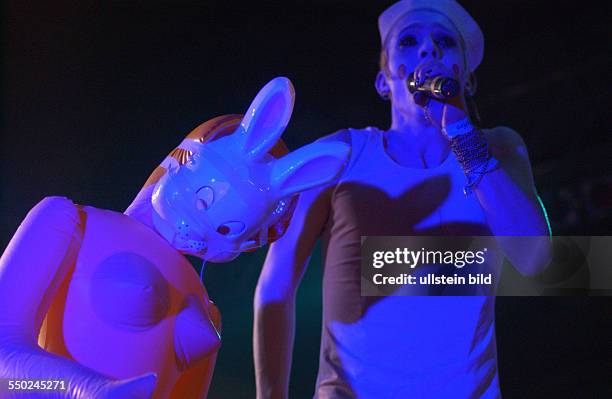 Sänger Lucas Lanthier anlässlich es 12. Wave-Gotik-Treffens in Leipzig