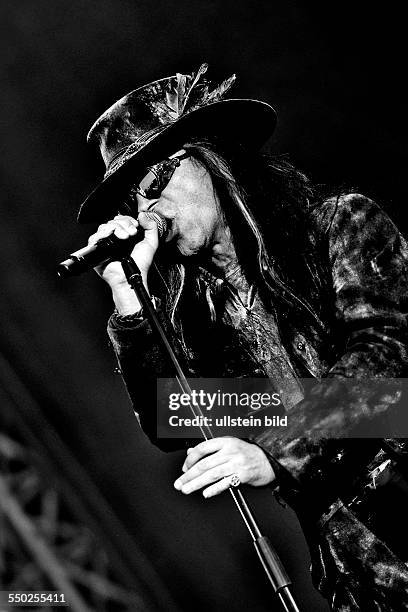 26 Carl Shy Photos & High Res Pictures Getty Images