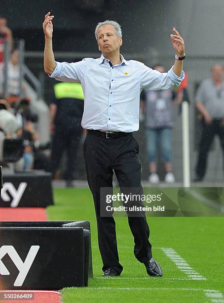 Fussball, Saison 2013-2014, 1. Bundesliga, 3. Spieltag, Bayer 04 Leverkusen - Borussia Moenchengladbach 4-2, Trainer Lucien Favre