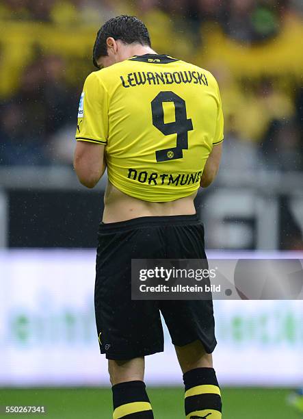 Fussball, Saison 2013-2014, 1. Bundesliga, 2. Spieltag, Borussia Dortmund - Eintracht Braunschweig 2-1, Robert Lewandowski