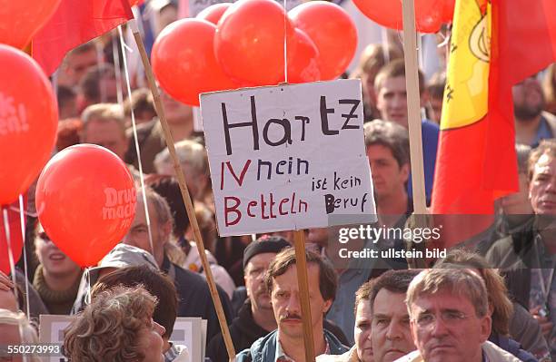 Bundesweite Großdemonstration gegen HARTZ IV in Berlin