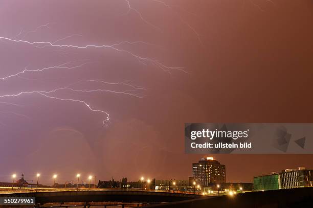 Germany/ Berlin - Gewitter über der Charité - Mitte