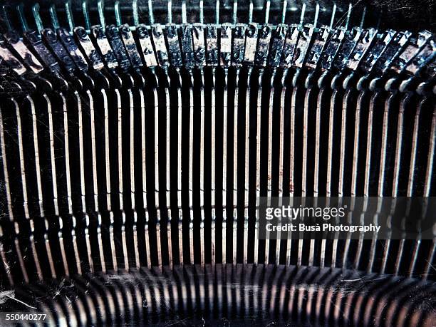 close up of an old typewriter typebars - scriptwriter stockfoto's en -beelden