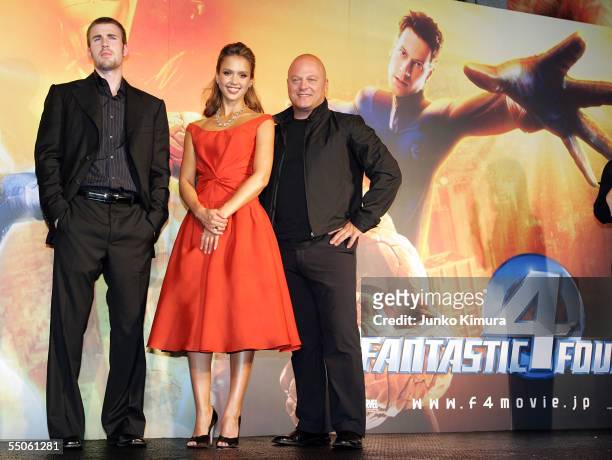 Actor Chris Evans, actress Jessica Alba and actor Chichal Chiklis pose for photographers during the Japan Premiere of "Fantastic Four" on September...