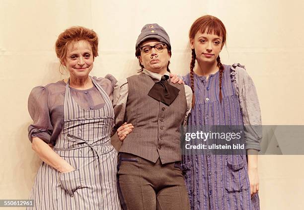 Anna Thalbach Nellie Photos And Premium High Res Pictures Getty Images anna-thalbach-nellie-photos-and-premium-high-res-pictures-getty-images
