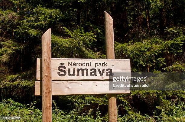 Hinweis auf den Nationalpark Sumava nahe der Ortschaft Zelezna Ruda in Tschechien.